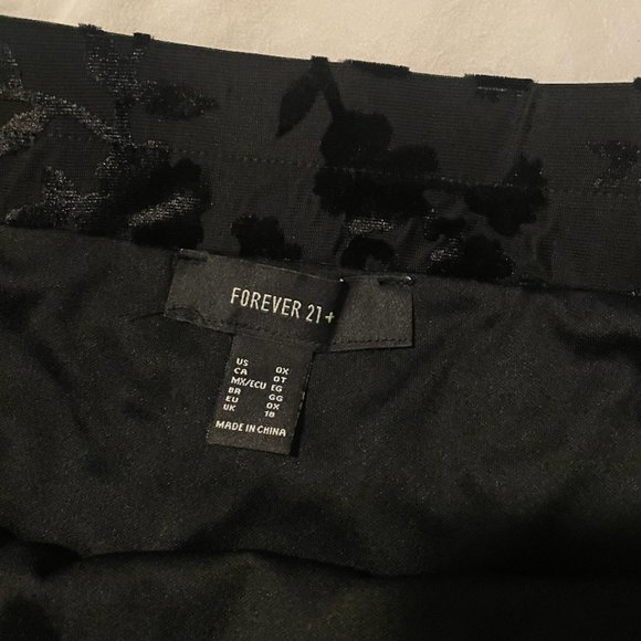 Velvet Floral Sexy Romantic Chic Glam Girly Modern Fairy Party Ruffle Mini Skirt - Picture 5 of 7